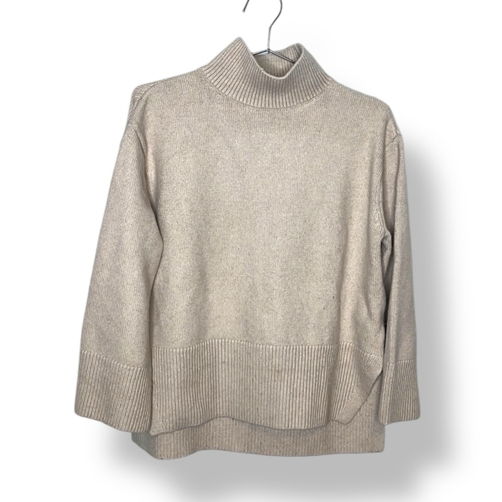 Hm soft knit body turtleneck ribbed hem sweater Small